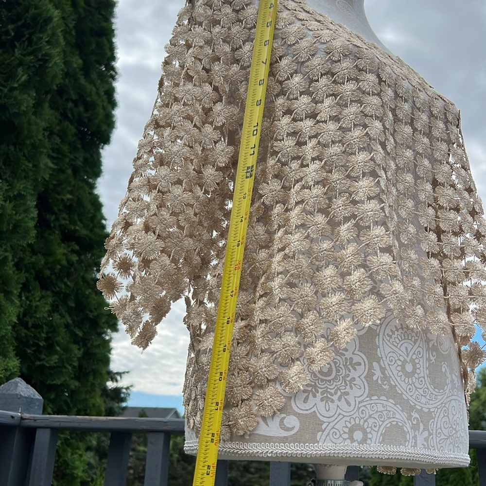 Ivory/Cream Sheer Flower Crochet-Like Top Never Worn - Picture 14 of 16